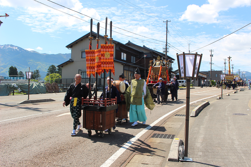 城端曳山祭