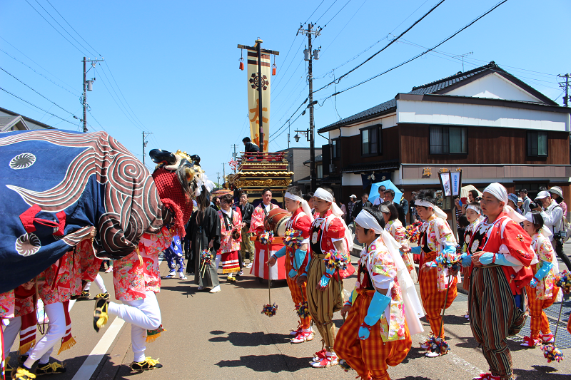 城端曳山祭