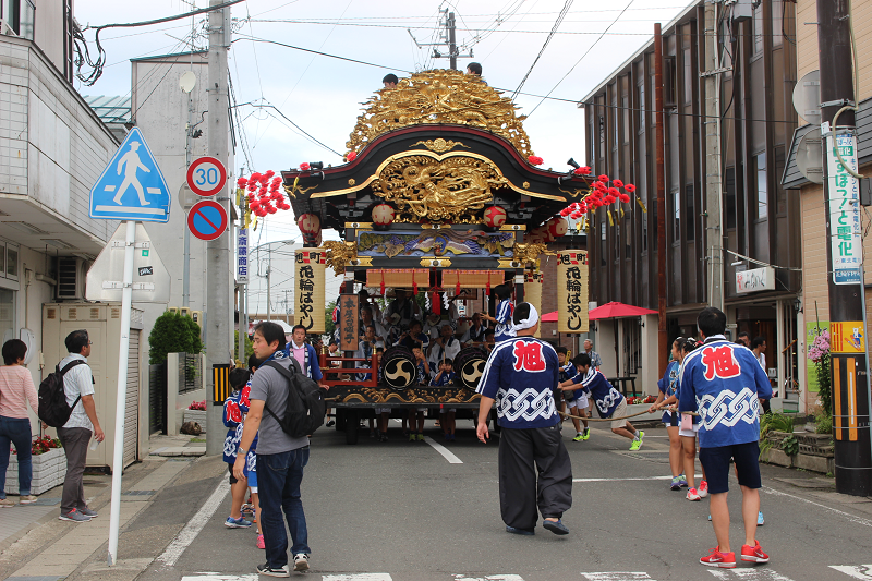 花輪ばやし
