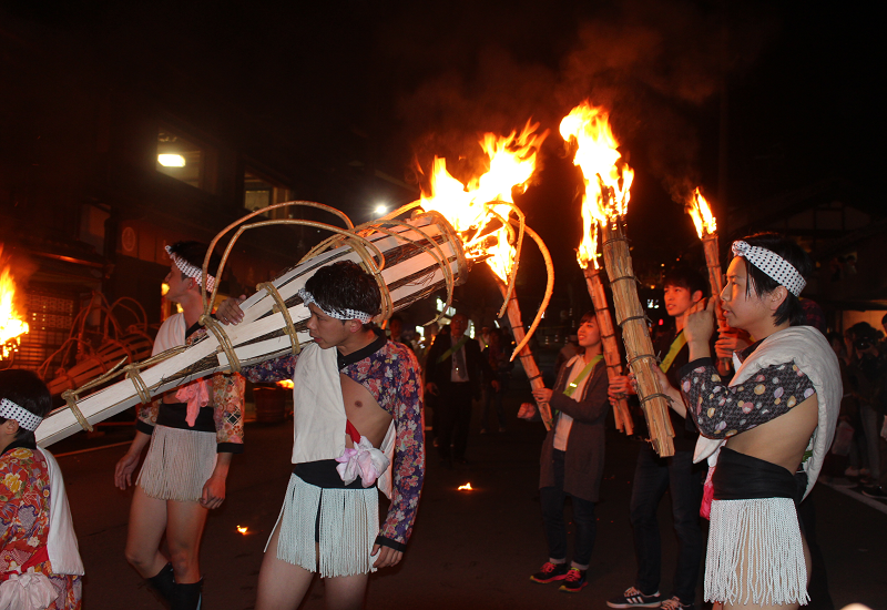 鞍馬の火祭