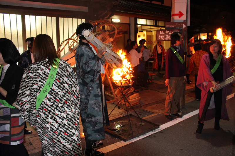 鞍馬の火祭