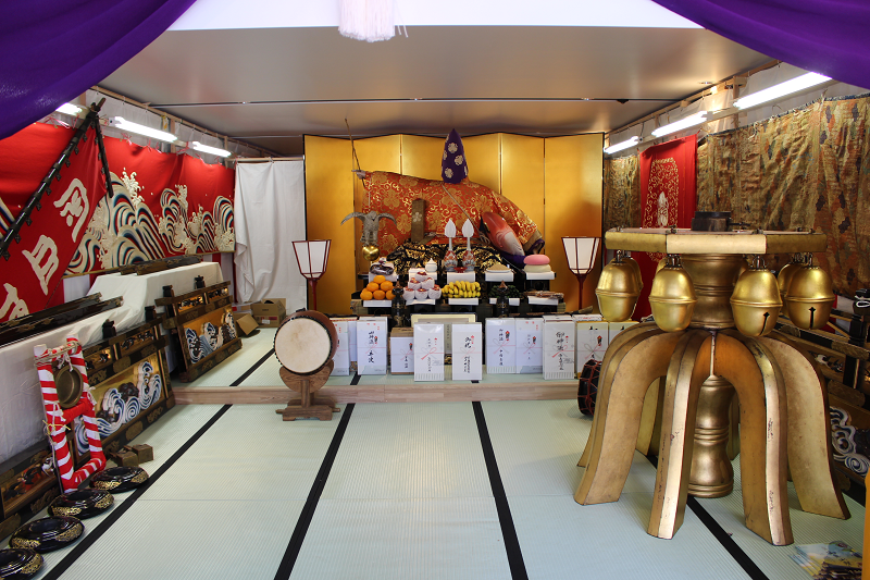 高岡御車山祭